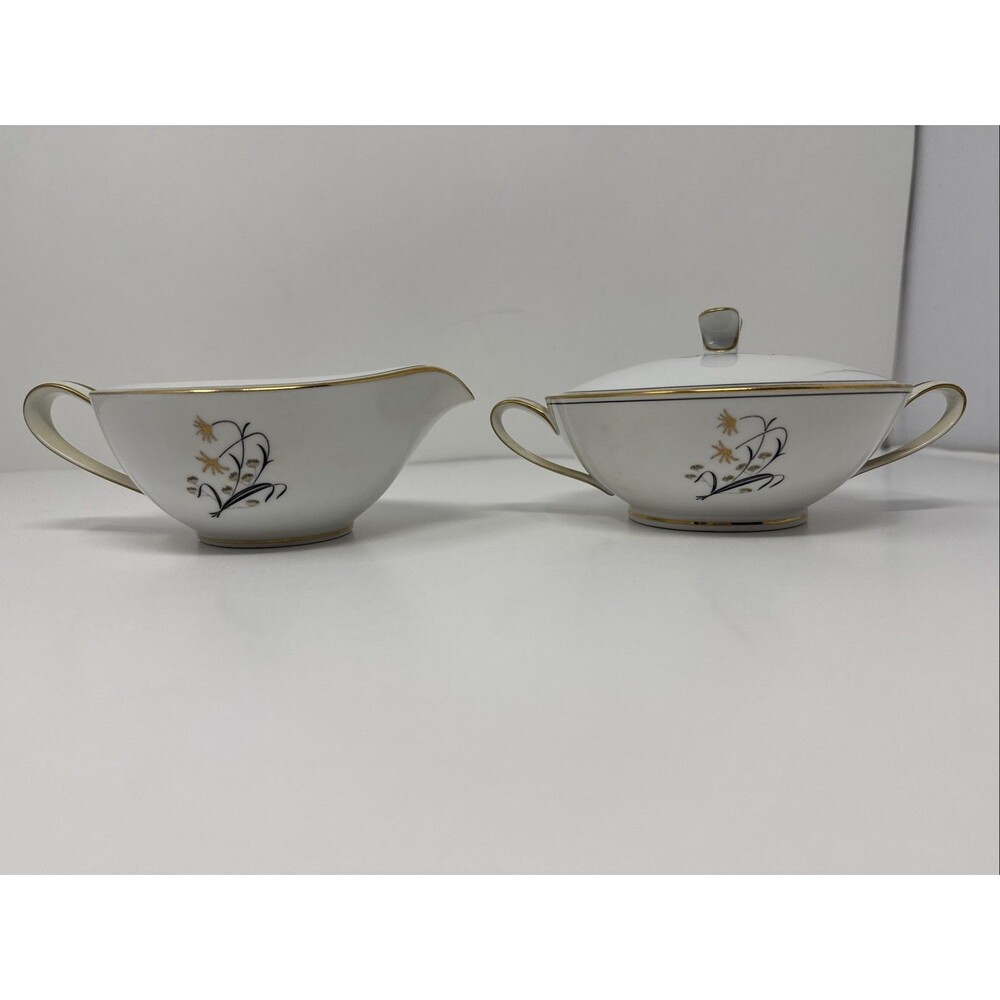 Vintage/Discontinued Noritake Diana 5522 Creamer and Sugar Bowl w/ lid gold rim